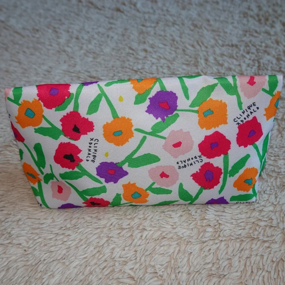 Clinique x Donald Floral Makeup Cosmetics Bag, Purple Lining, NWOT